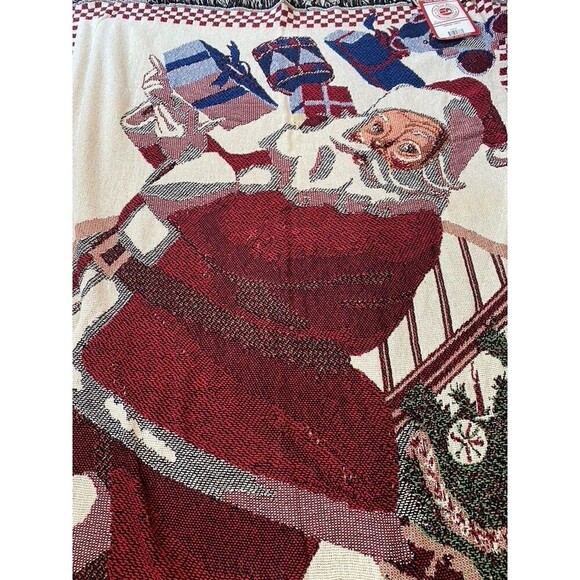 NWT The Rug Barn Throw Blanket Surprise Santa Claus DOG BITING Christmas 46x67 - Picture 5 of 6